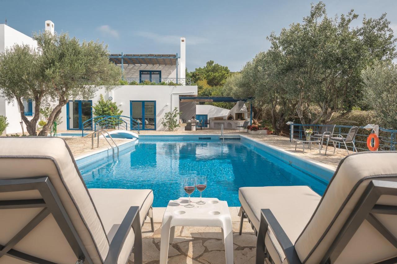 Summer Villa Pasiphae Private Pool - Bbq -Beach 2Min Szúnio Kültér fotó